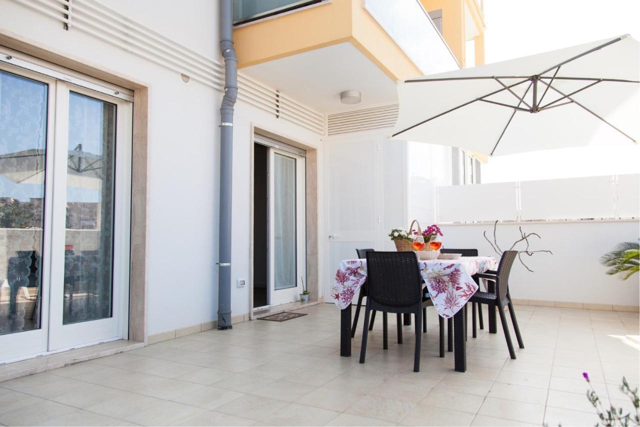 La Casa Dei Coralli - Puglia Mia Apartments Monopoli Bagian luar foto